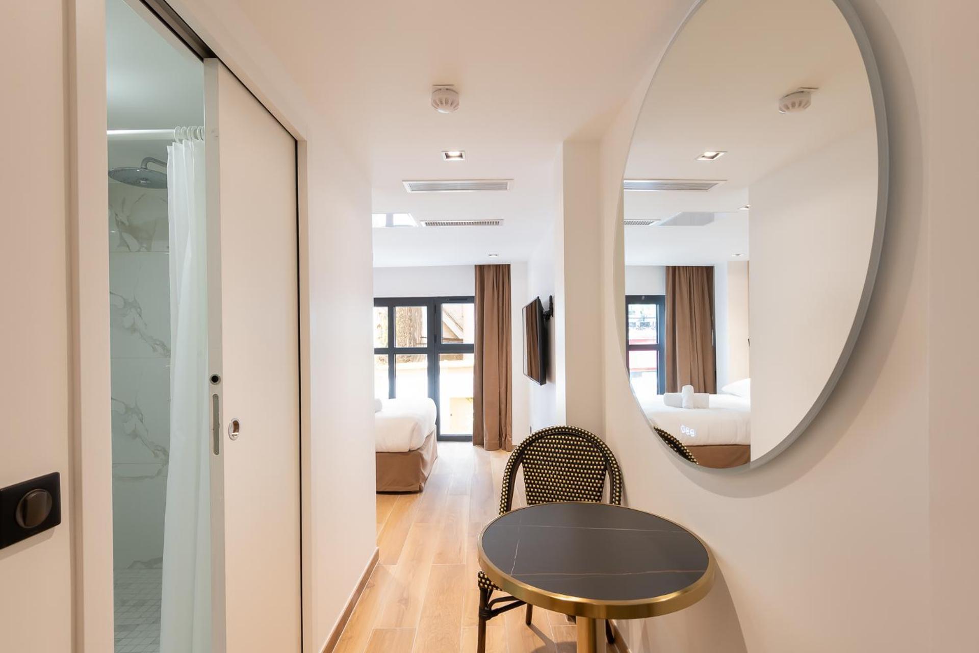 Les Suites Hcr 파리 외부 사진
