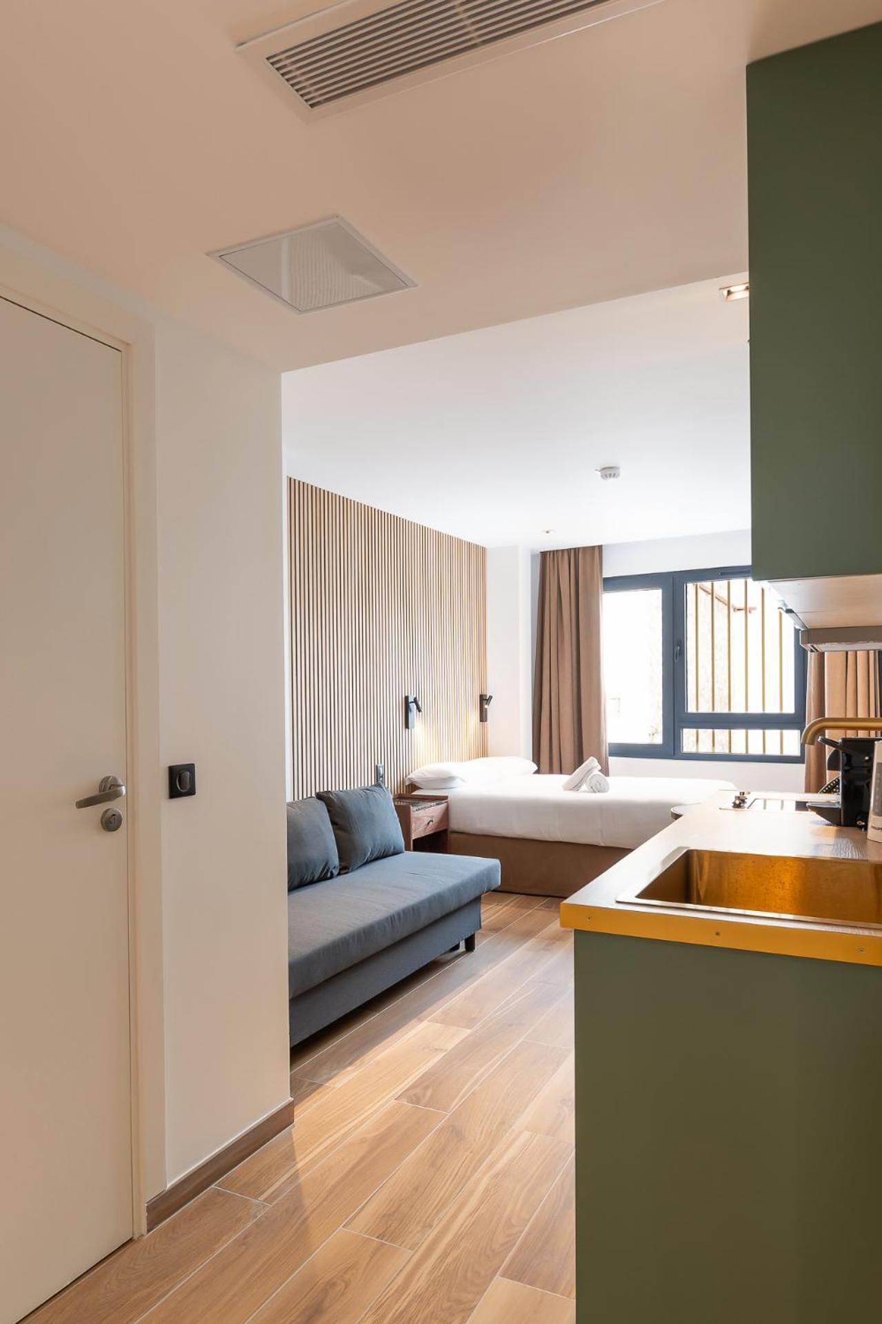 Les Suites Hcr 파리 외부 사진